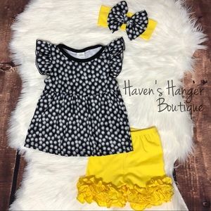 3 Pc. Daisy Shirt, Shorts & Headband Set